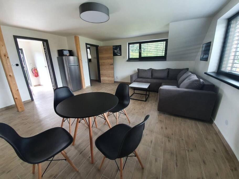 Relax Vila Lipno- apartmán v podkroví u pláže Windy Point Černá v Pošumaví Exteriér fotografie