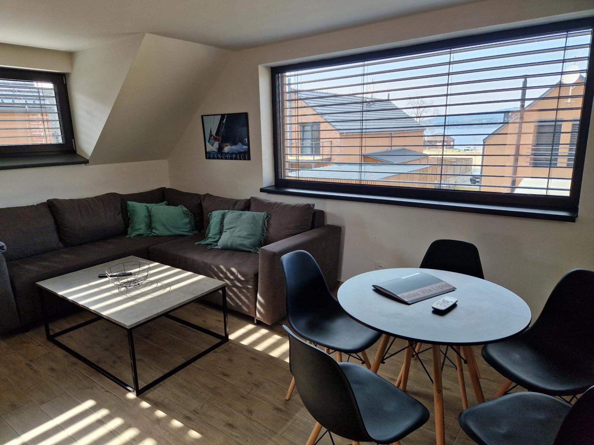 Relax Vila Lipno- apartmán v podkroví u pláže Windy Point Černá v Pošumaví Exteriér fotografie