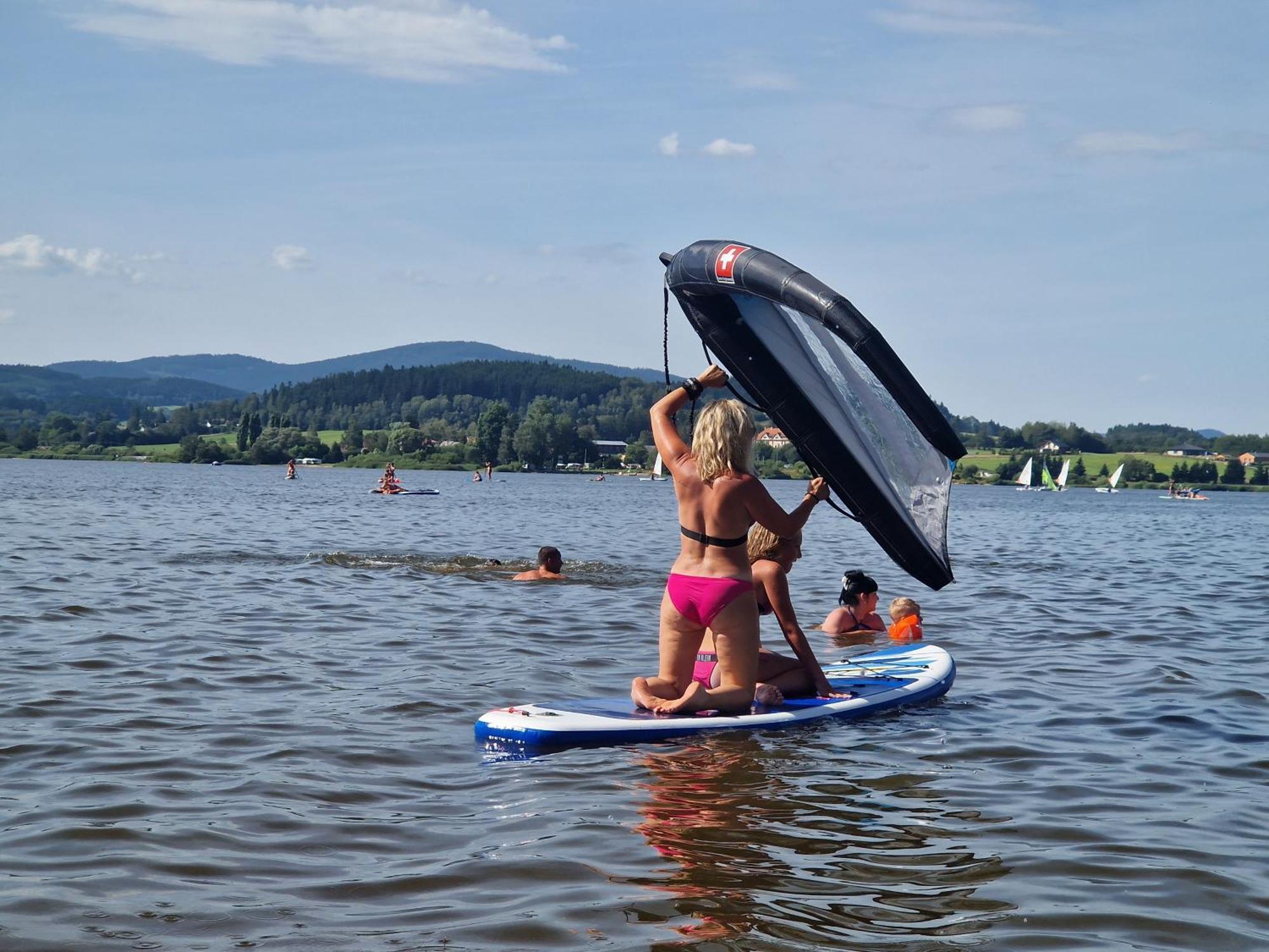 Relax Vila Lipno- apartmán v podkroví u pláže Windy Point Černá v Pošumaví Exteriér fotografie